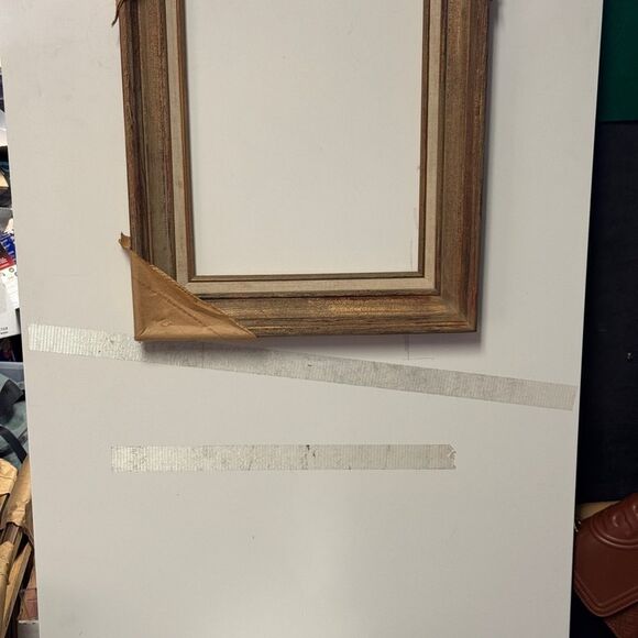 Custom vintage wood picture frame in great condition Hencho Mexico hand carved - Picture 2 of 4